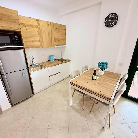 Adam Apartment Golem (Tirana)