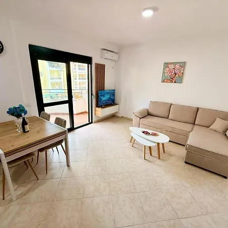 Adam Apartment *